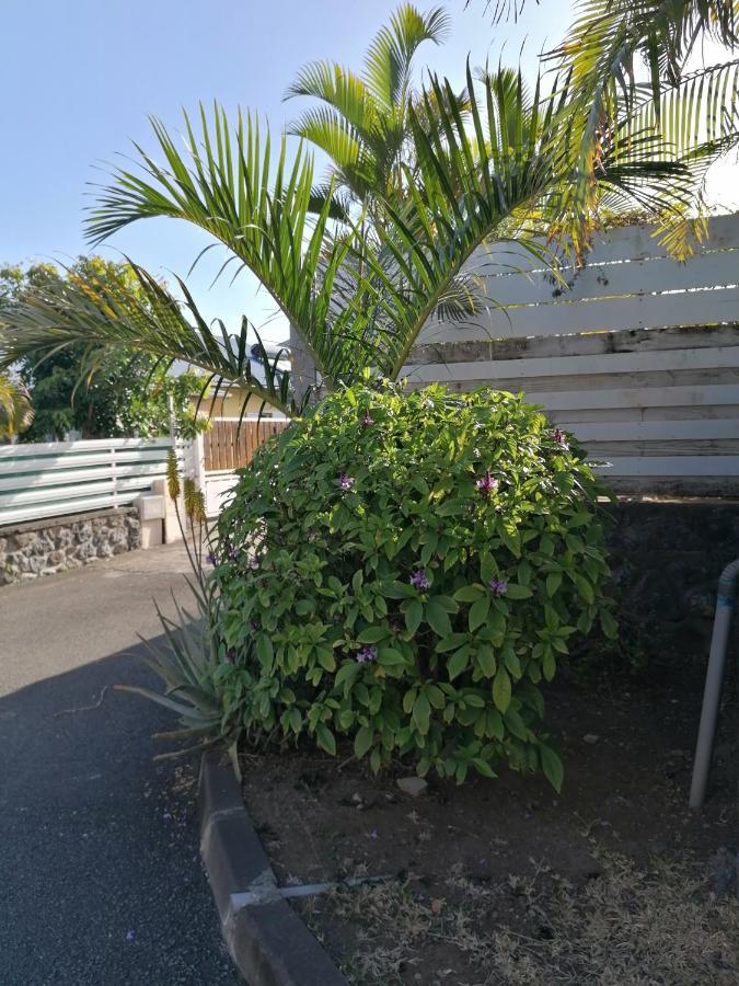 Le Langka Villa Saint-Louis Exteriör bild